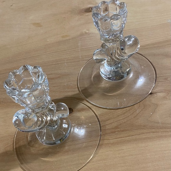 Vintage Set of 2 Cambridge Glass Cascade Glass Candle Holders - Picture 4 of 5